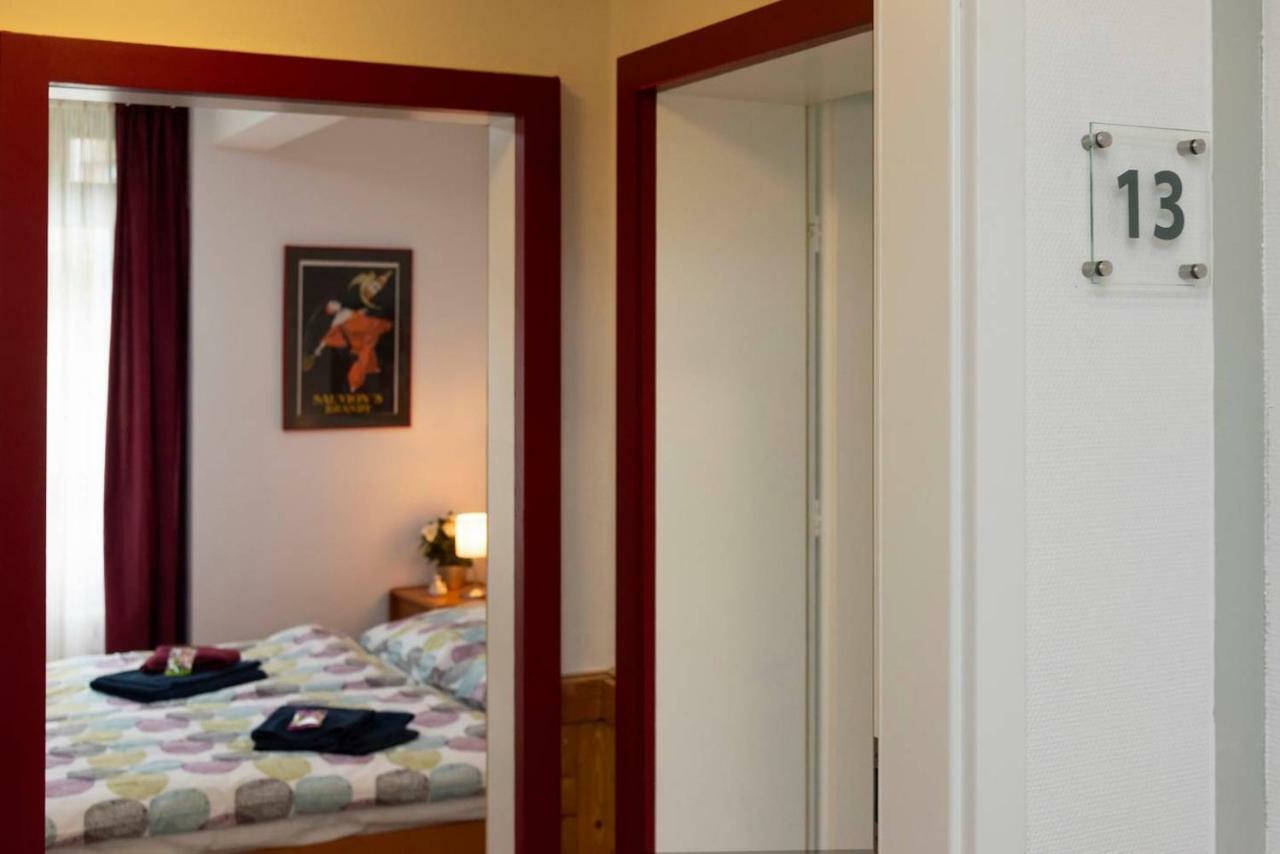 Blumenmeer Appartment Ober-Hambach Eksteriør billede